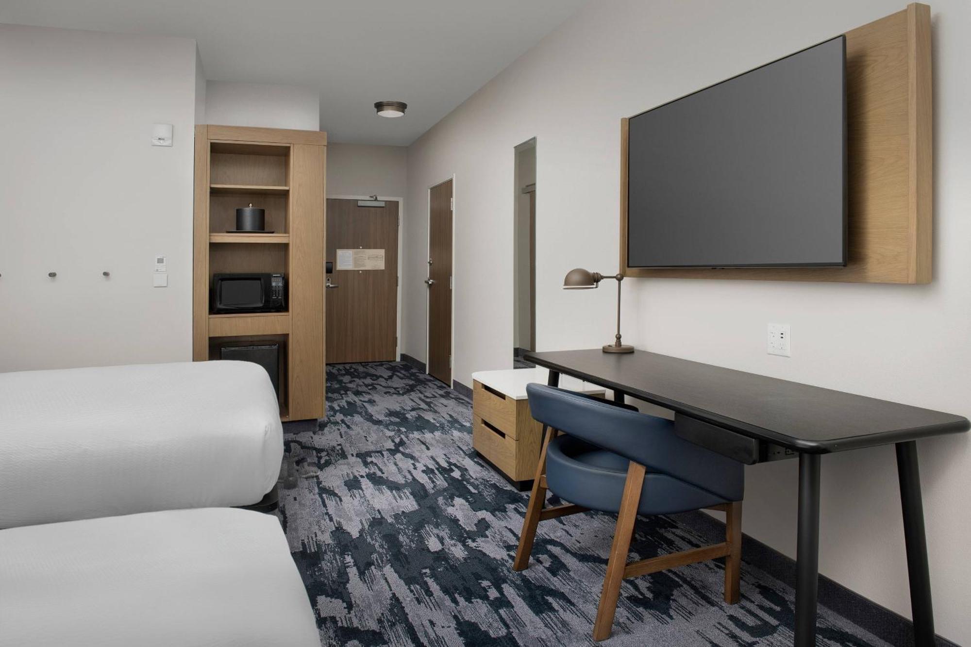 Fairfield Inn & Suites By Marriott Santa Rosa Rohnert Park Exterior foto
